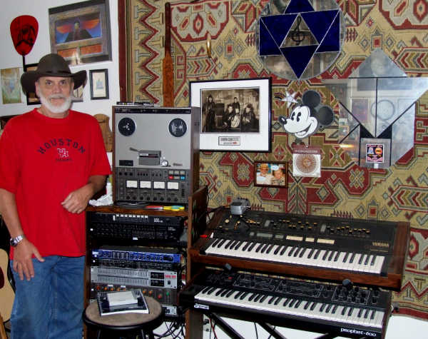 Daniel Emmanuel - Electronic Music